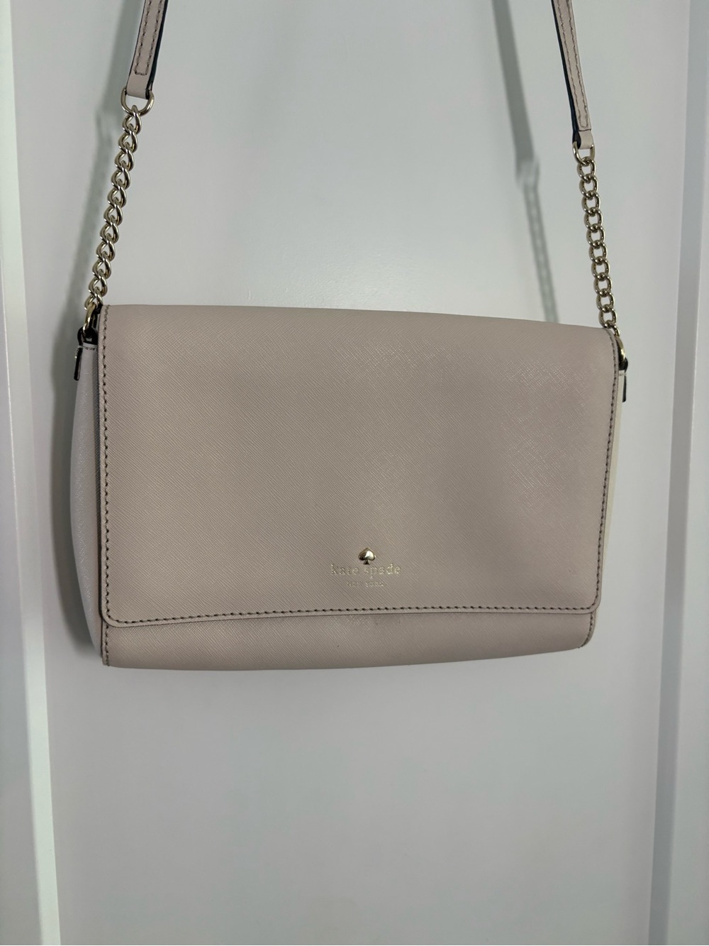 Kate Spade New York Cream / Beige Crossbody Shoulder Bag Magnetic Closure - Picture 3 of 10